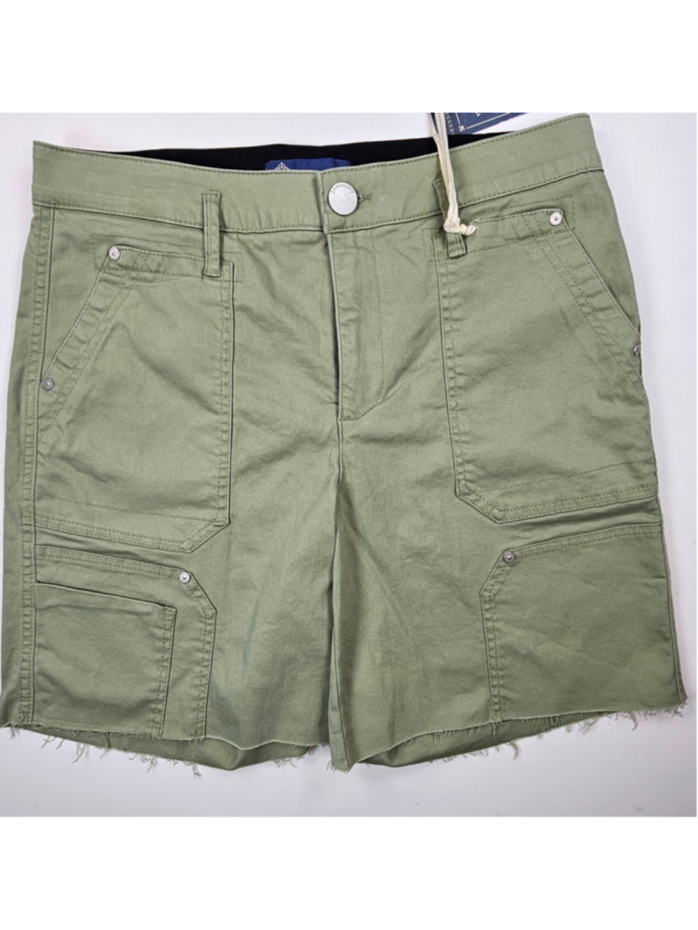 Democracy Ab Solution Skyrise Cargo Shorts Womens 10 Green NWT Raw Hem